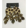 PENDIENTES REDONDOS  MARRON CON CUENTAS